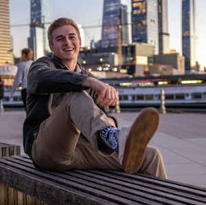 Meet your Posher, Maxwell